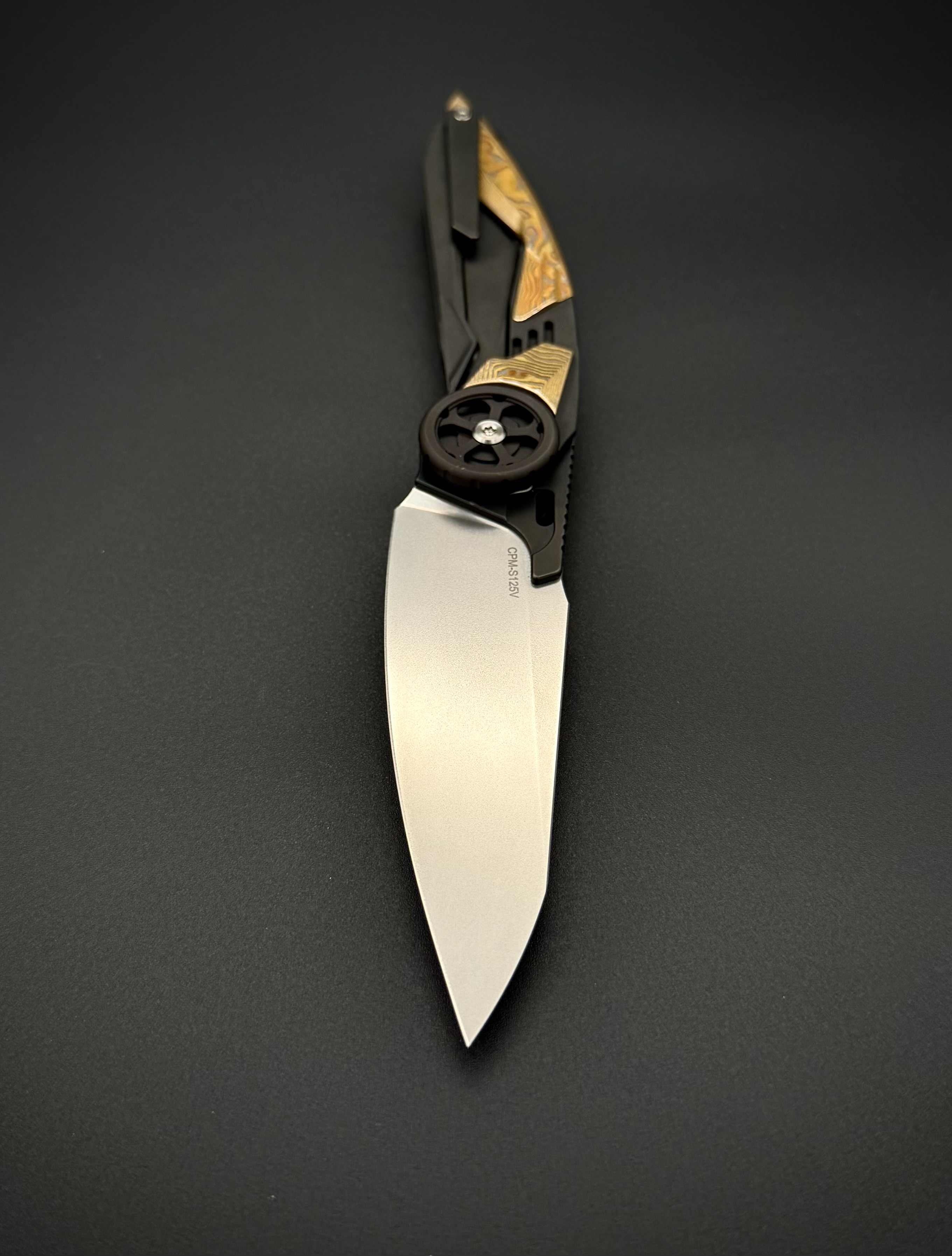 Складной нож Itrion AY-T-24046 Timascus Gold CPM S125V
