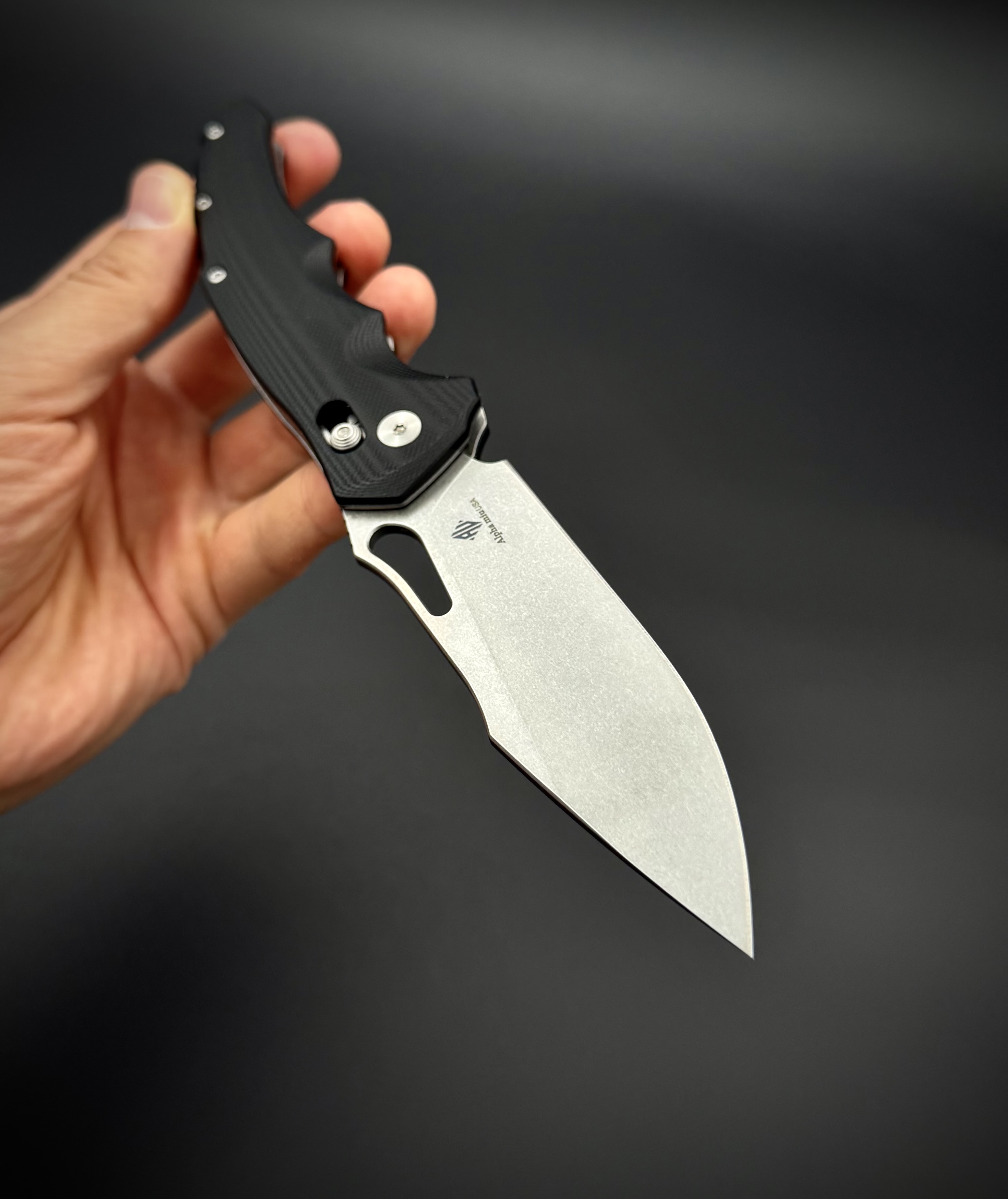 Складной нож Strixor Black n690co-pm Axis lock Alpha Miu
