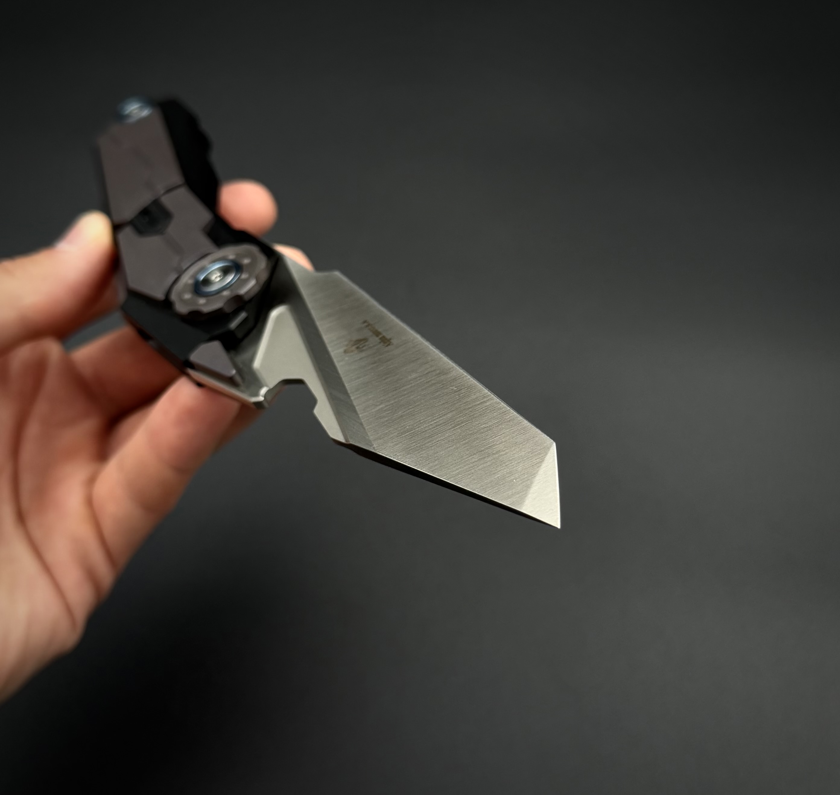Складной нож Obsidian Purple m390 Alpha Miu