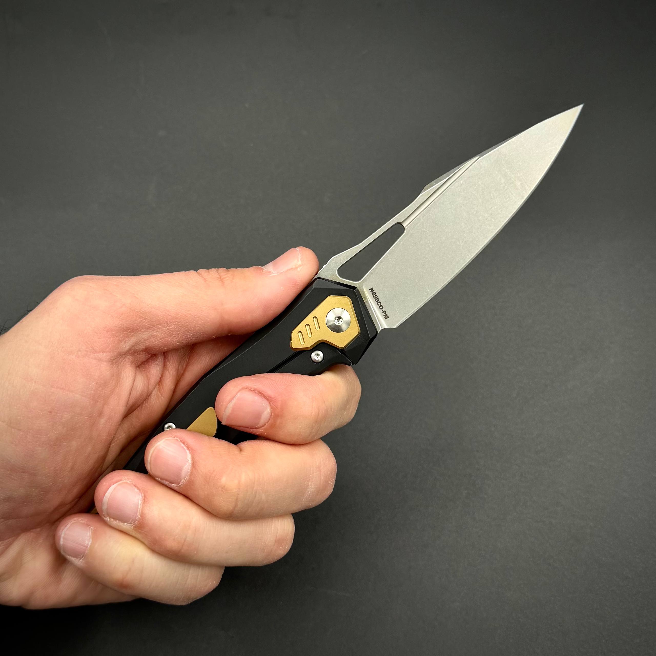 Складной нож Swift Black Gold n690co Titanium