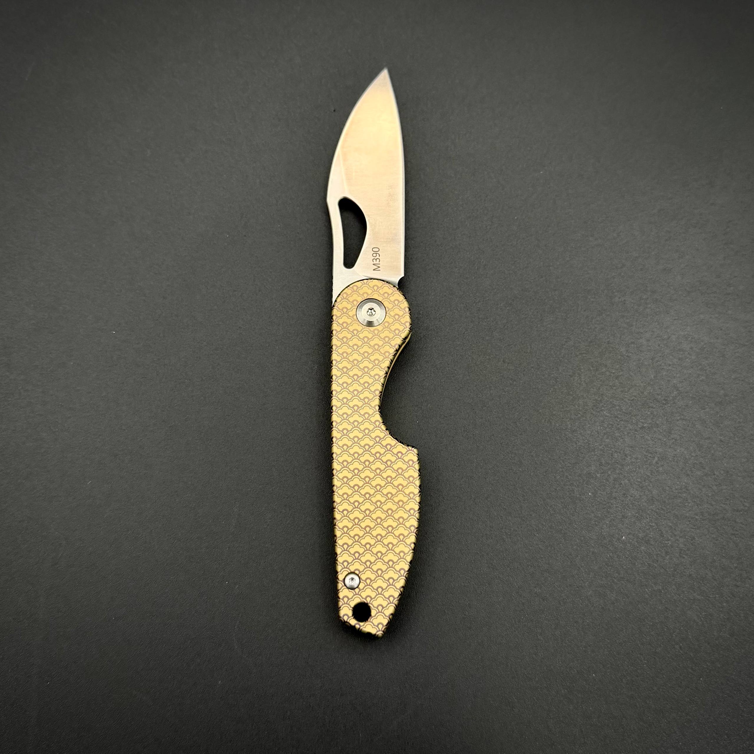 Складной нож ARC Gold M390 Titanium Detent Lock Terra Series