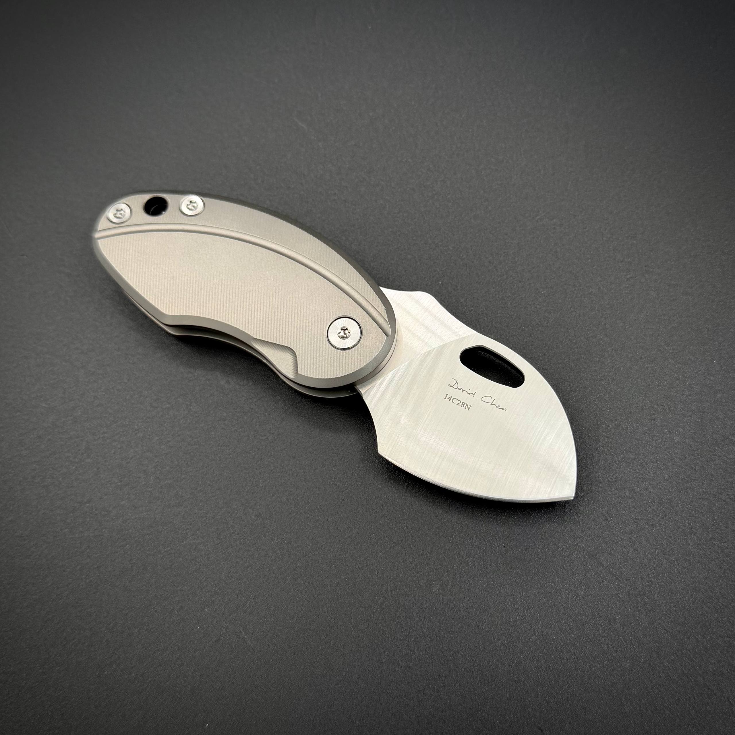 Складной нож BUG Sandvik 14C28N Titanium Pioneer EDC