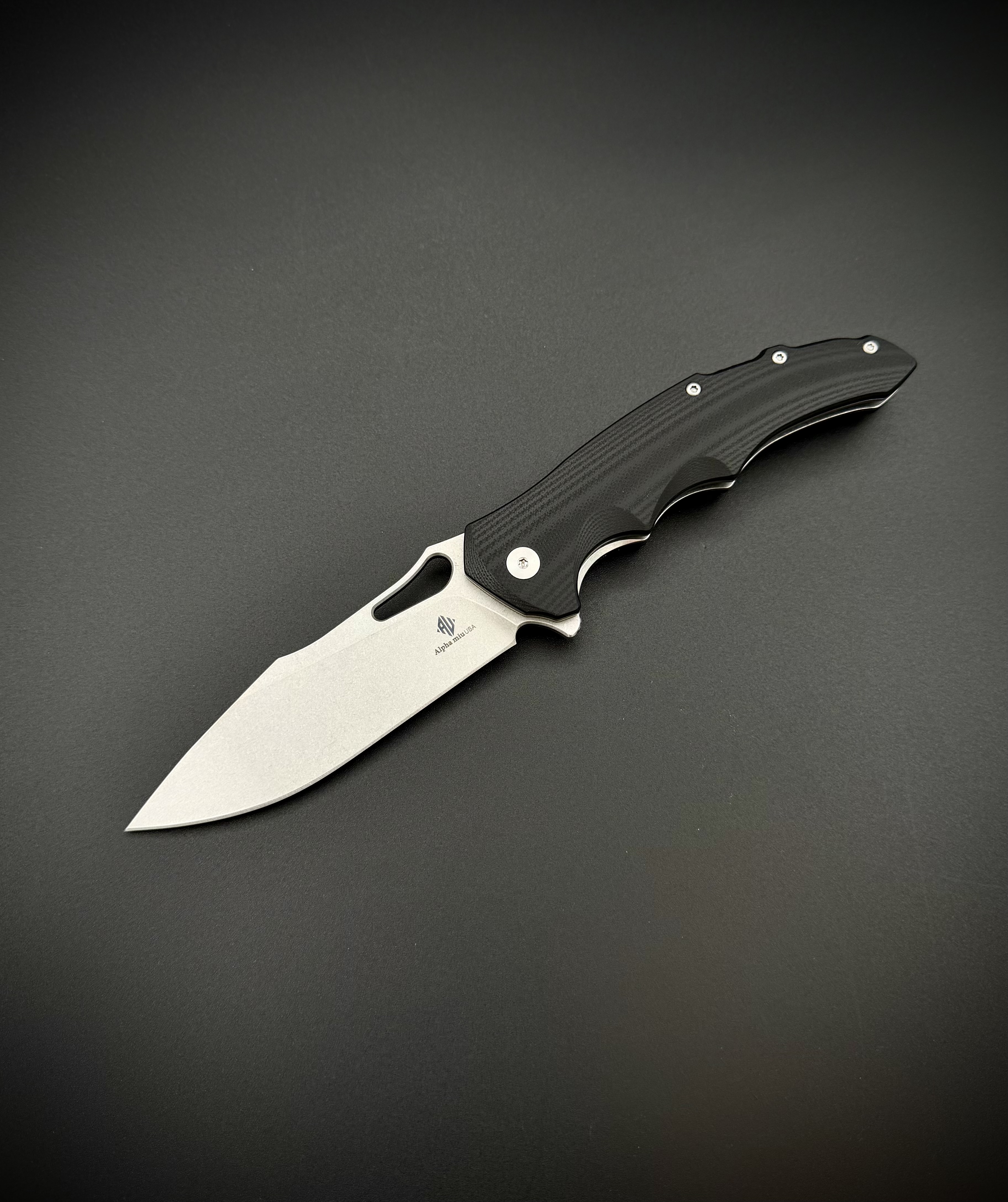 Складной нож Strixor Black Liner Lock n690 Alpha Miu
