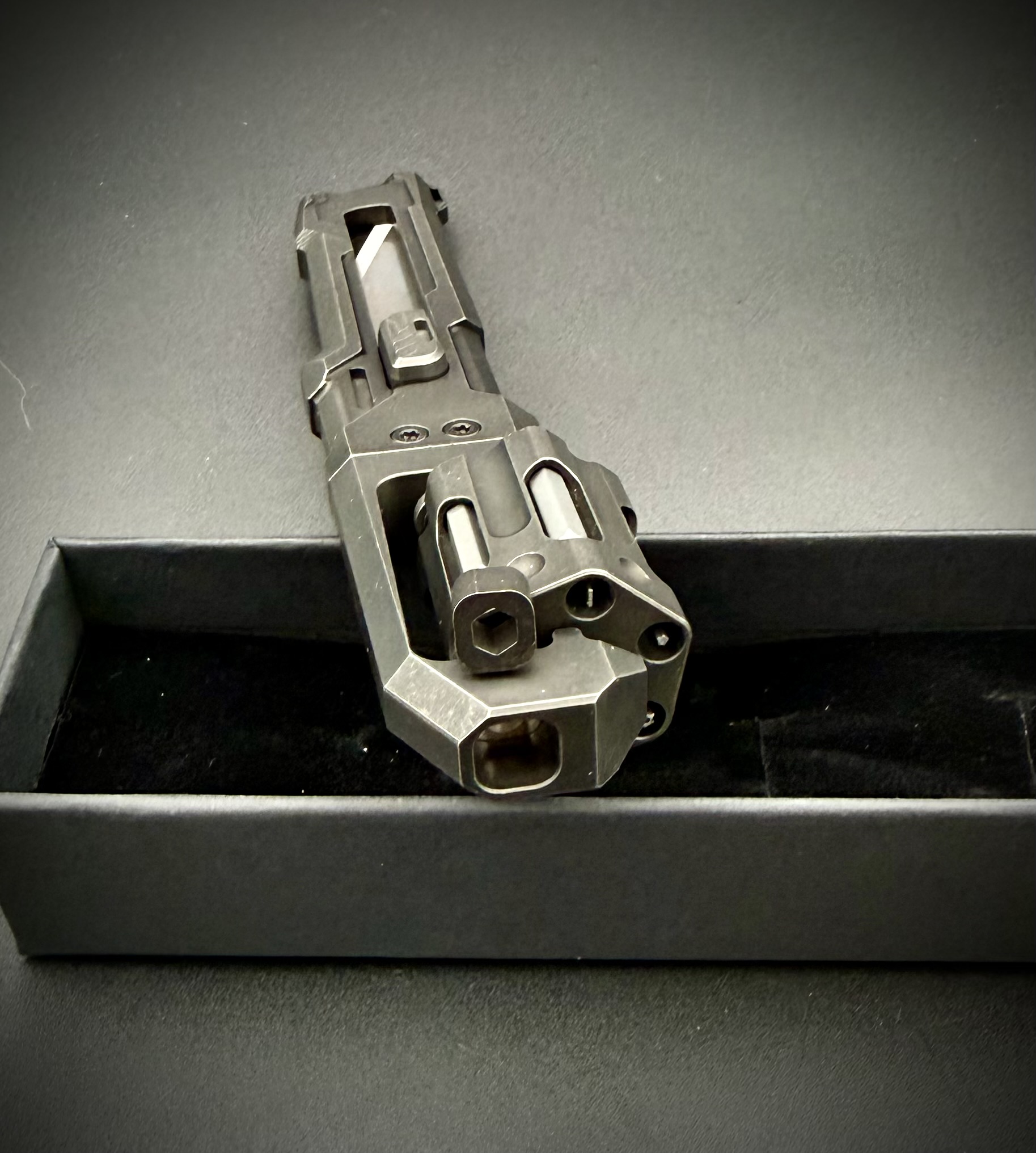 Монотул MonoTool Titanium All Pioneer EDC