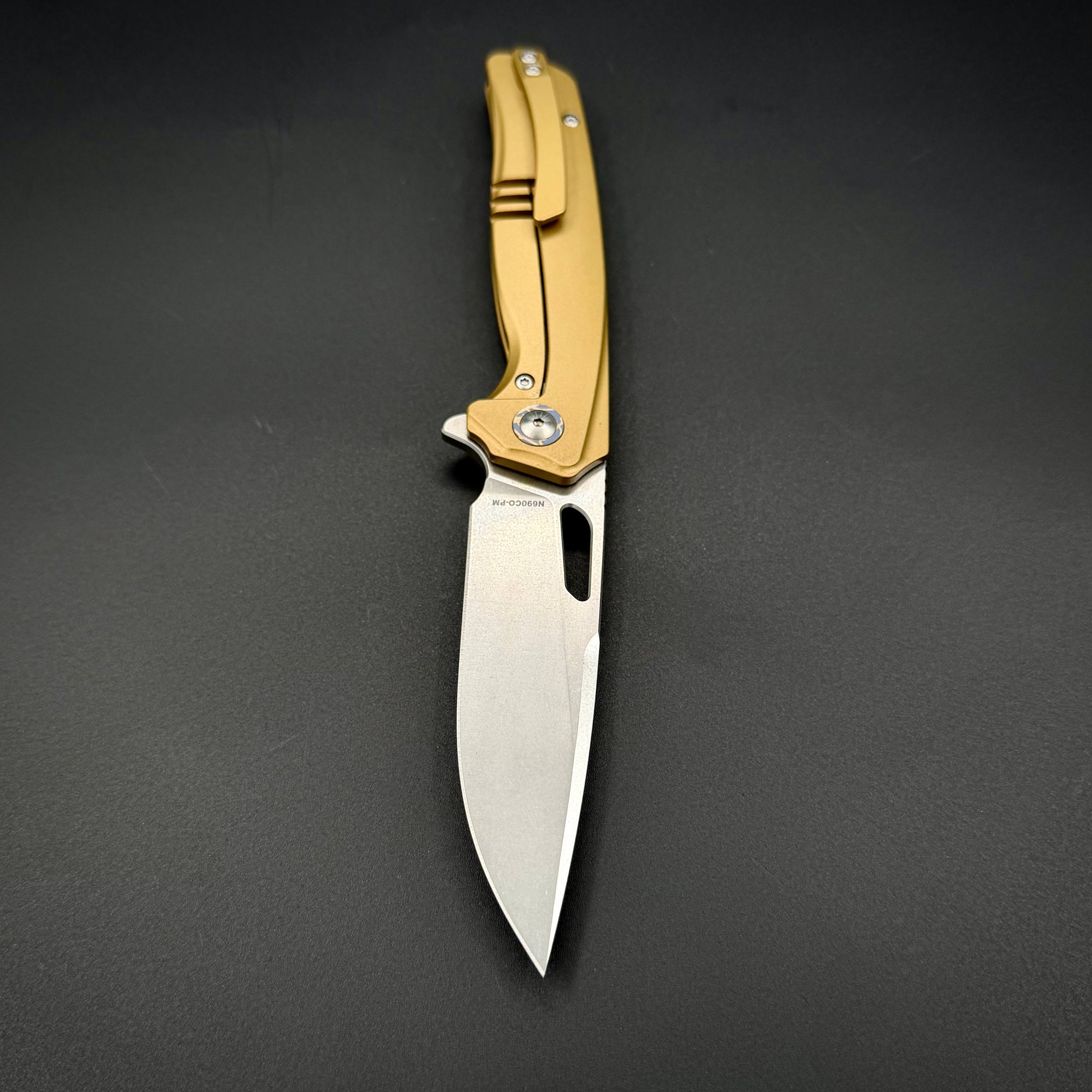 Складной нож Void Gold Titanium Spear Point Alpha Miu