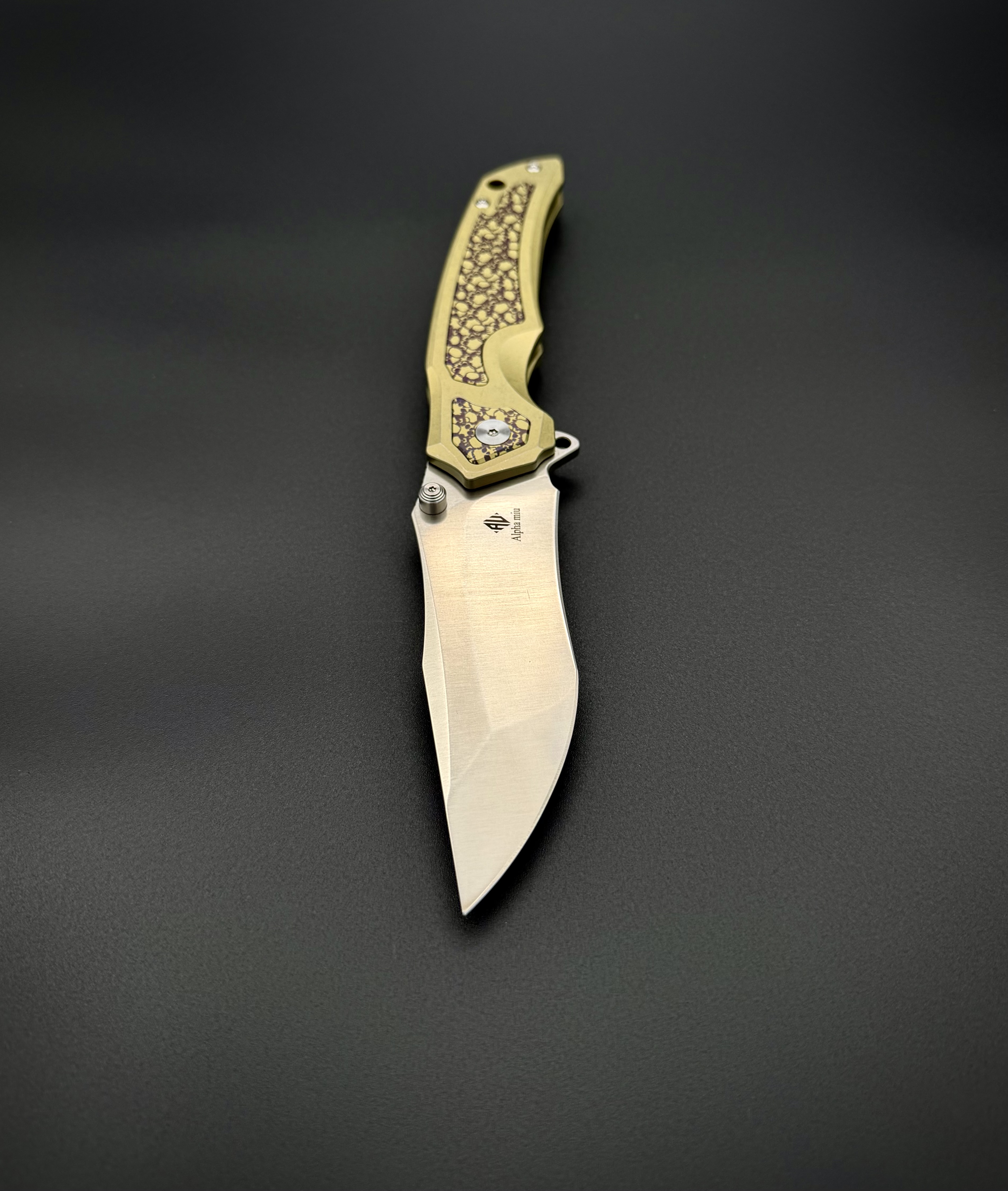 Складной нож Night Ghost Gold Alpha Miu
