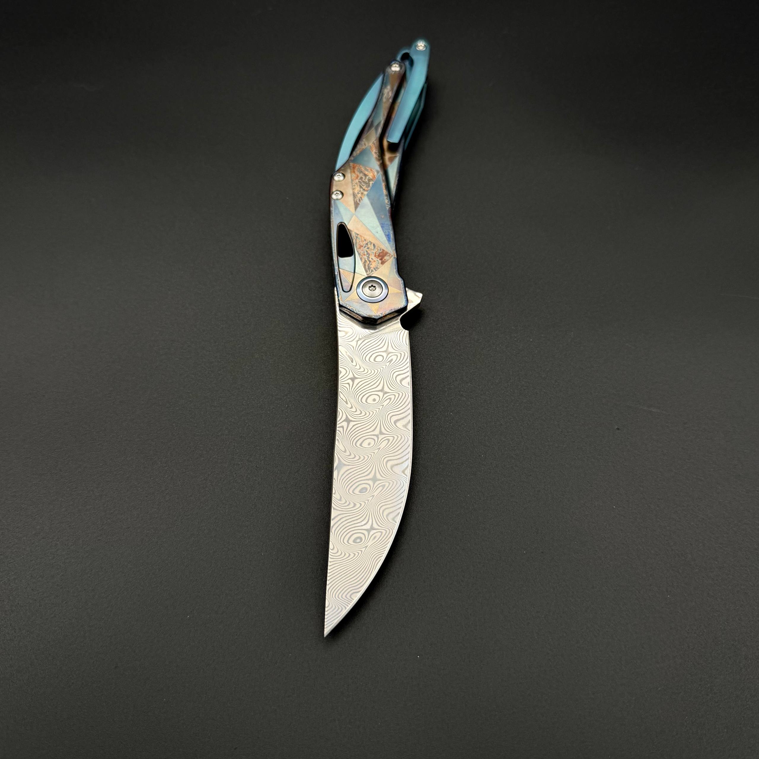 Складной нож Vireon Damascus Cyan-Blue Titanium Terra Series