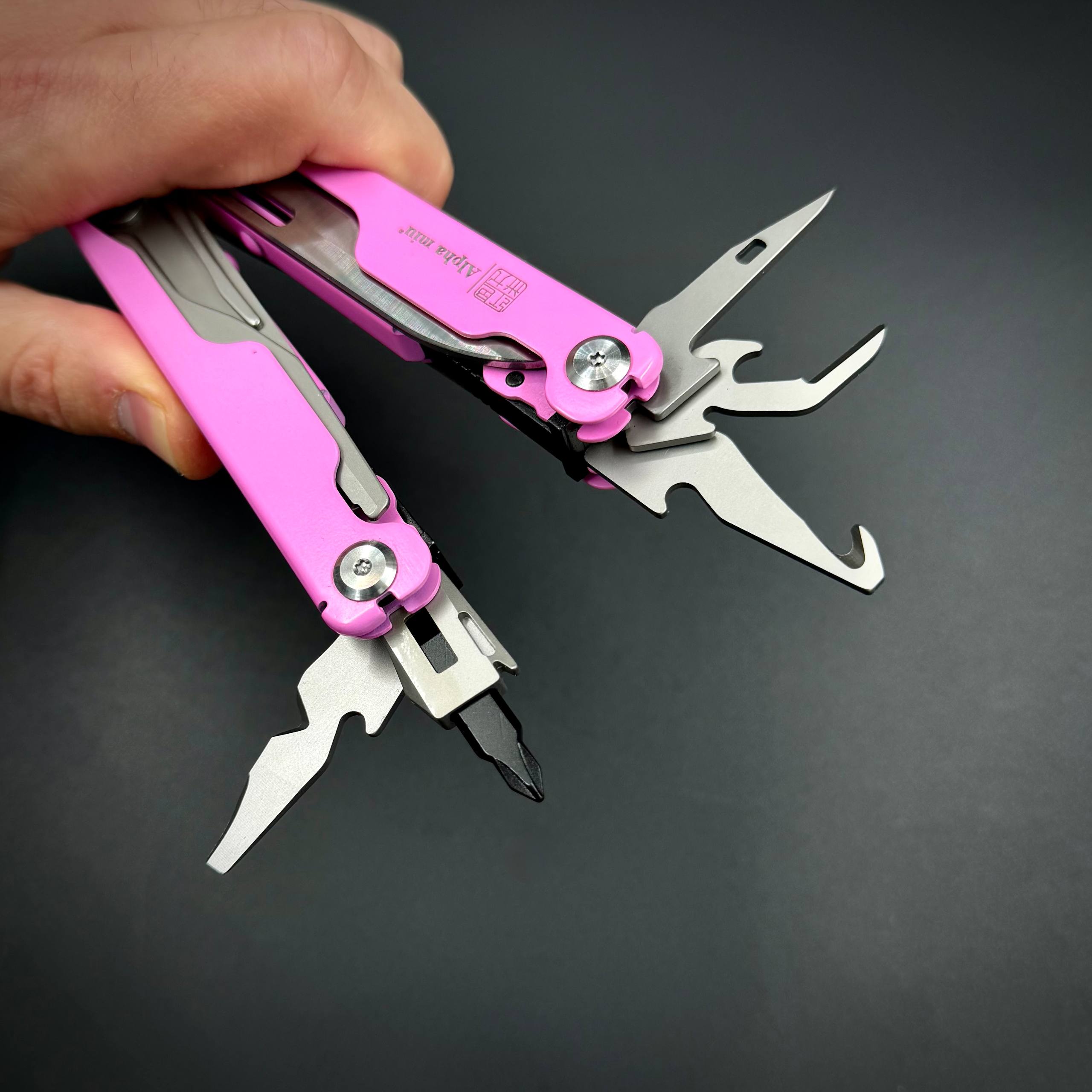 Мультитул SQ08 Flamingo Alpha Miu