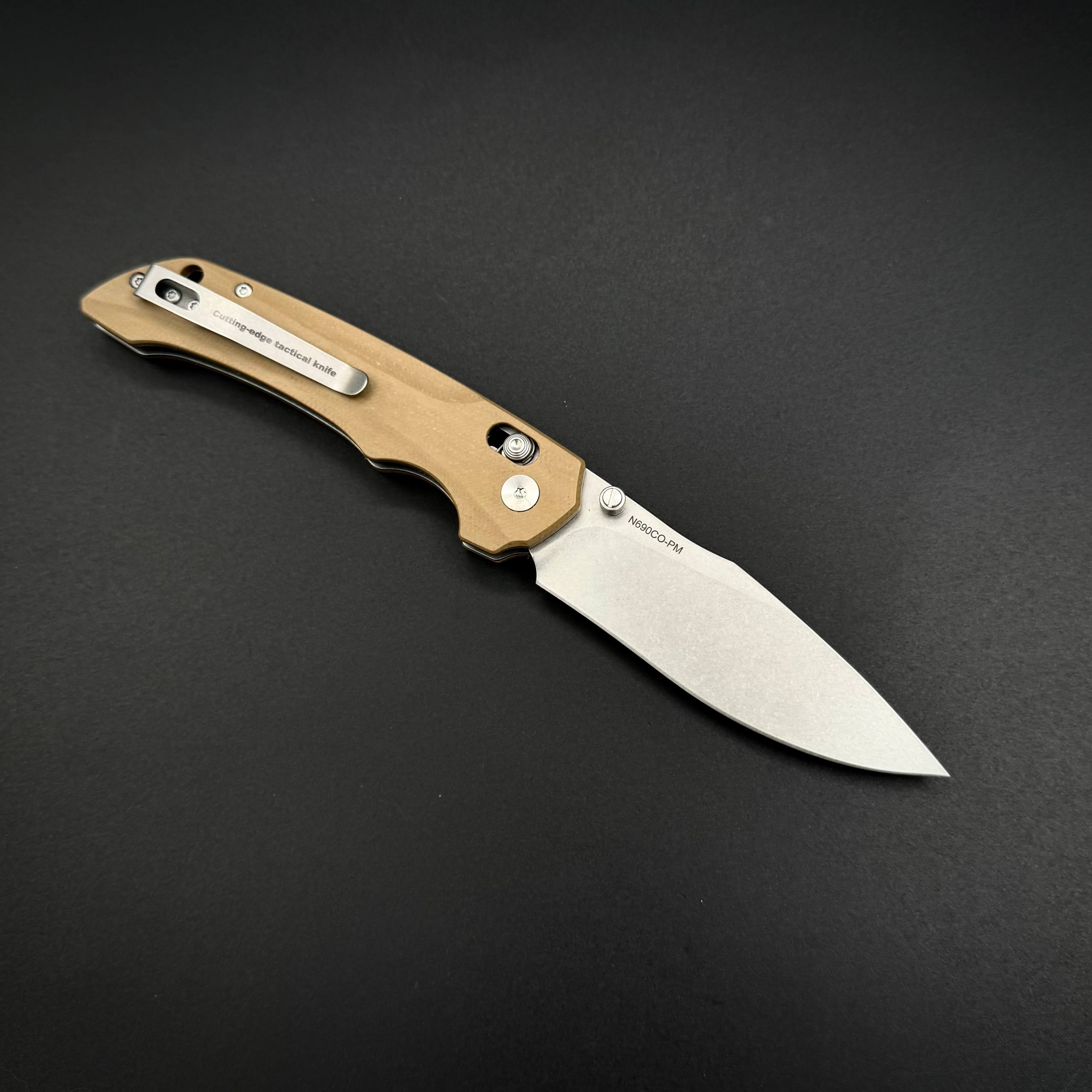 Складной нож Abyss-C n690co G10 Sand Alpha Miu